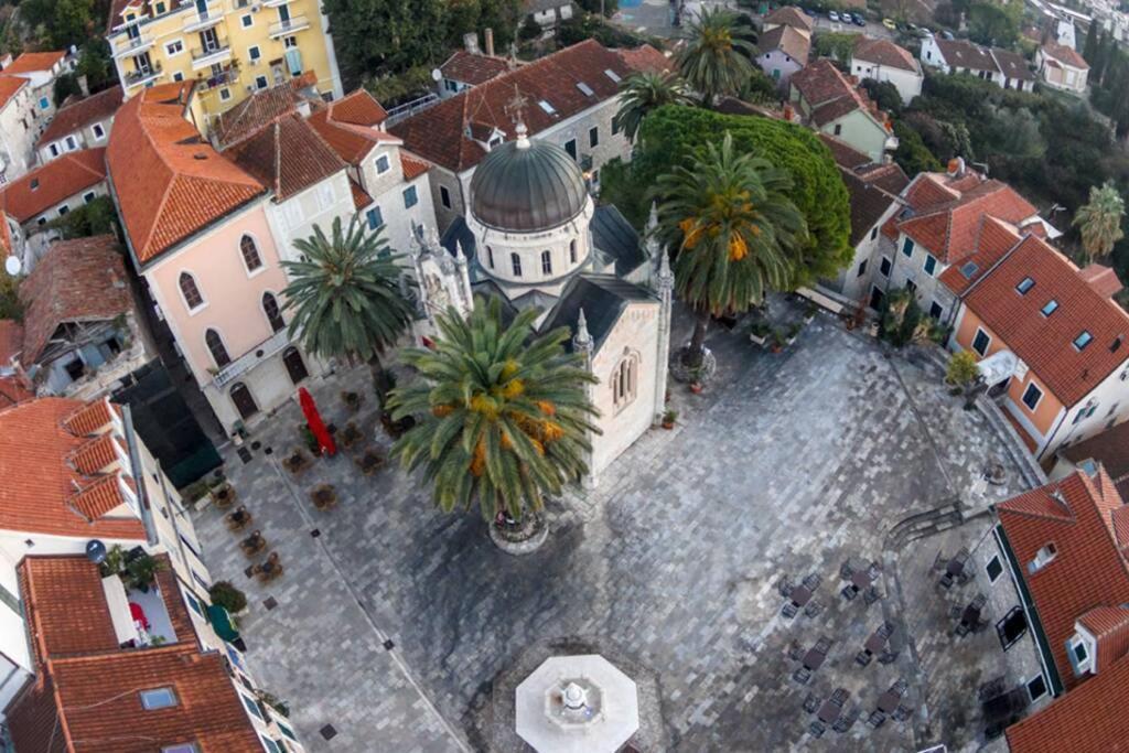 Pearl In The Heart Of Old Town On Belavista In Herceg Novi Leilighet Eksteriør bilde